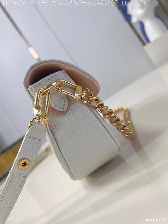 Firstbag Chain Ivy-23.5*12*4.3cm VUITTON Wallet LOUIS on 0710